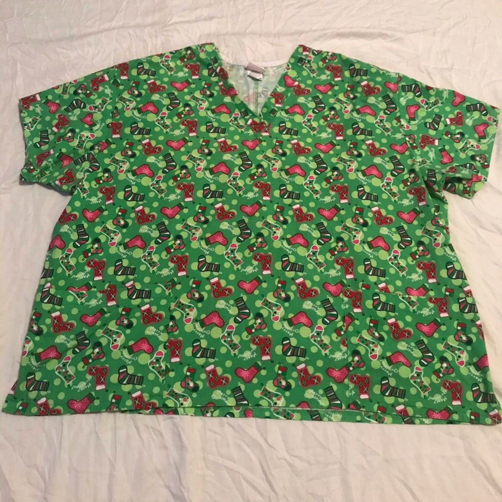 Peaches 3XL scrub Christmas scrub